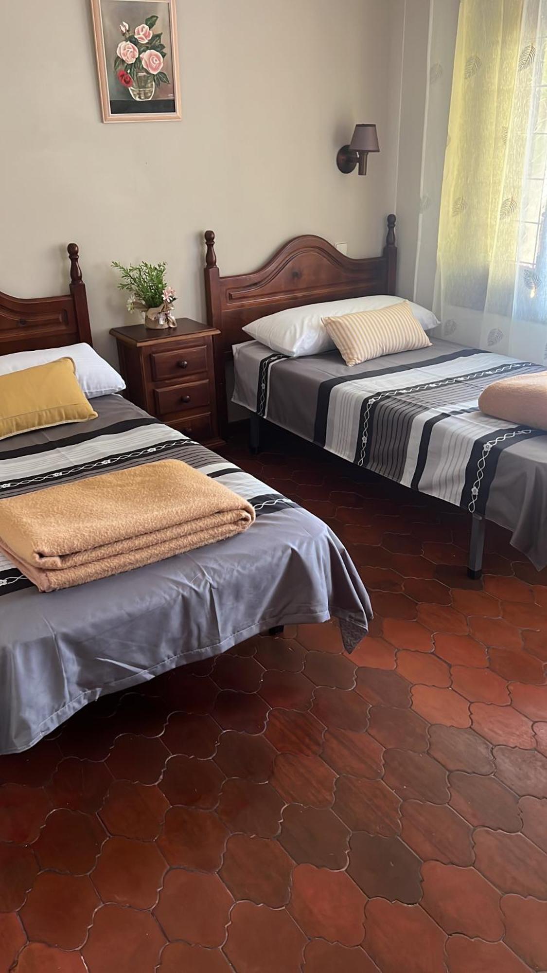 ホテル Hostal Sabor Fusion La Pradera de Navalhorno エクステリア 写真