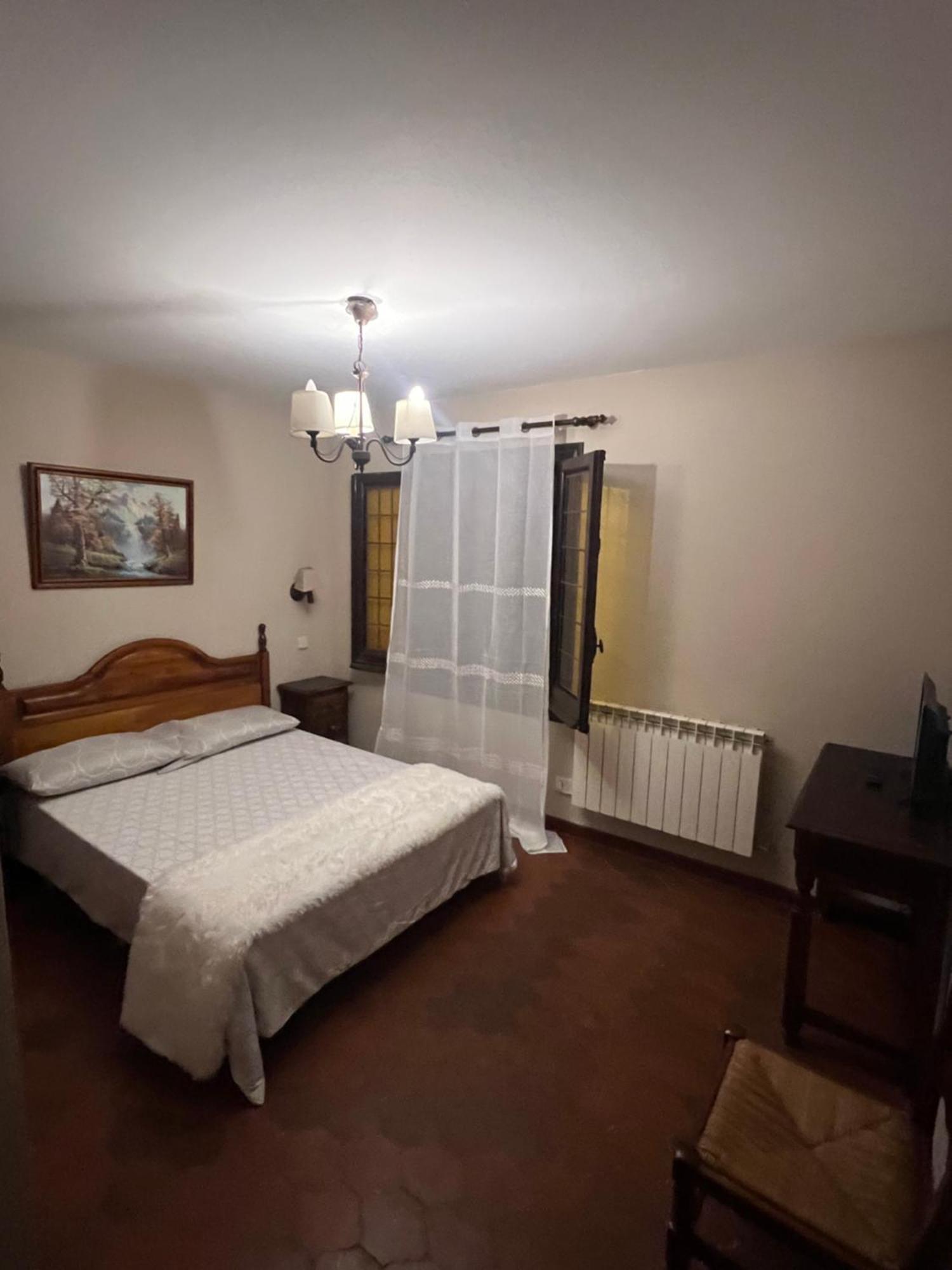 ホテル Hostal Sabor Fusion La Pradera de Navalhorno エクステリア 写真